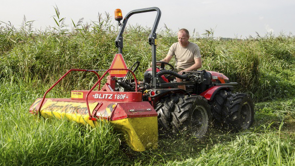 Veelzijdige compact tractor