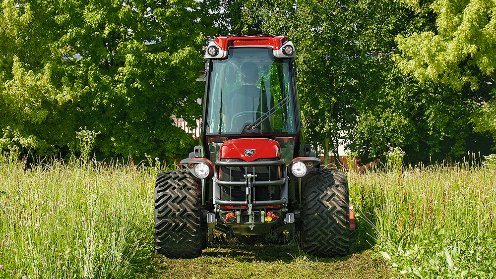 Antonio Carraro Tony 8900 TR