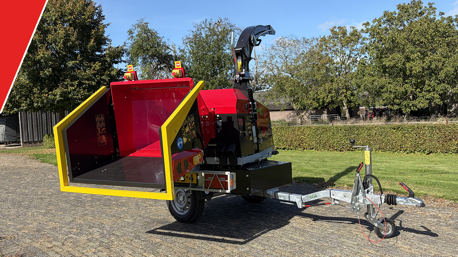 Elektrische TP houtversnipperaar afgeleverd
