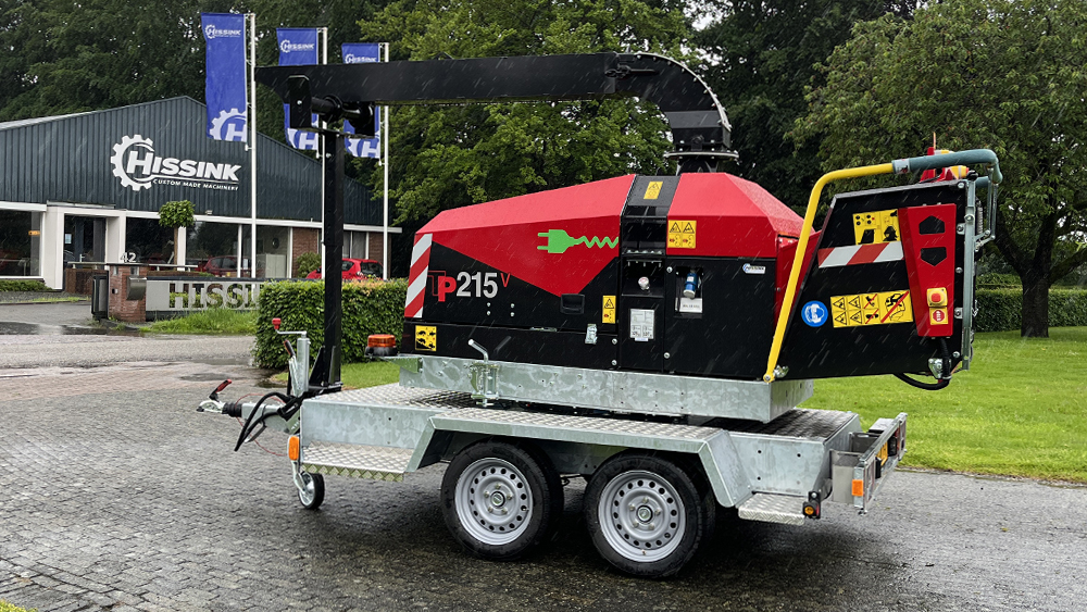 Volledig elektrische houtversnipperaar afgeleverd