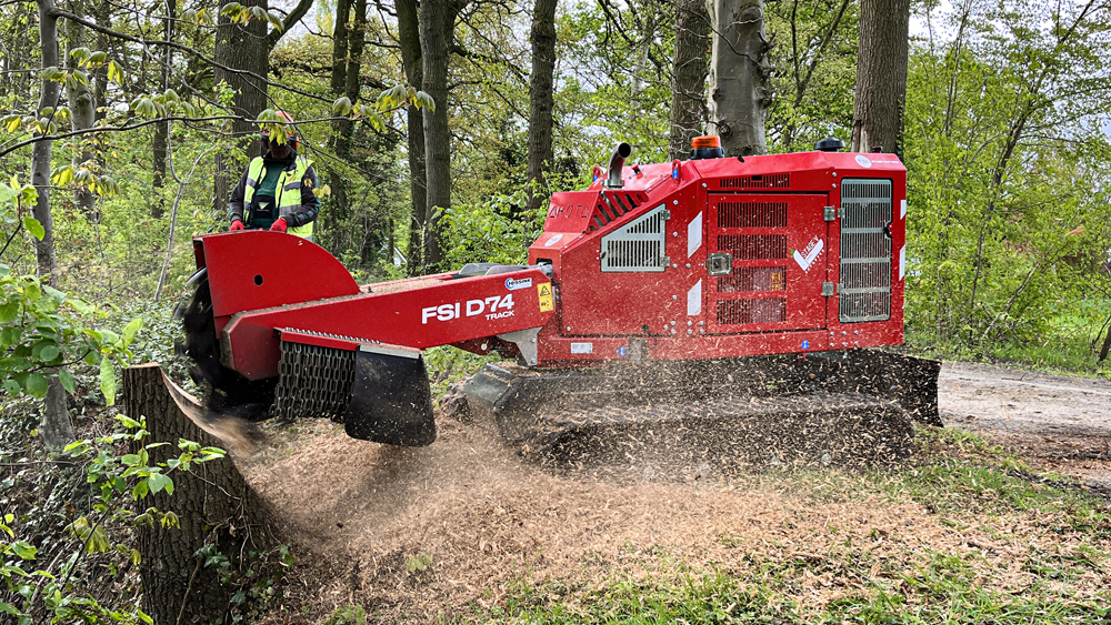 Stobbenfrees op rupsen
